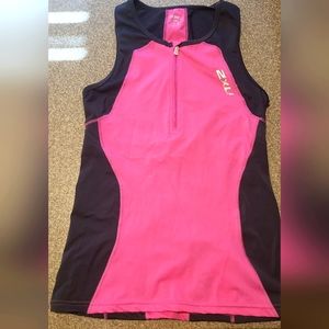 Womens 2xu triathalon top
